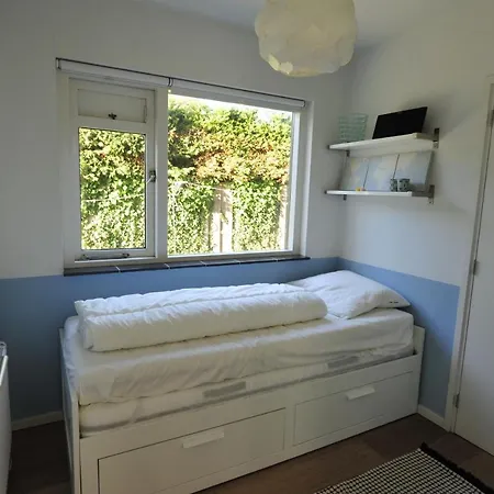 Lovely Beachhouse In Holiday home