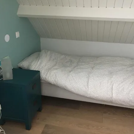 Lovely Beachhouse In Holiday home *